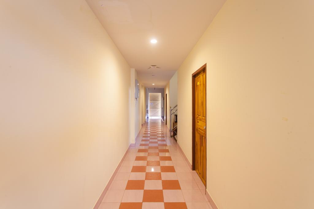 דירות Hock Mansion Phuket מראה חיצוני תמונה