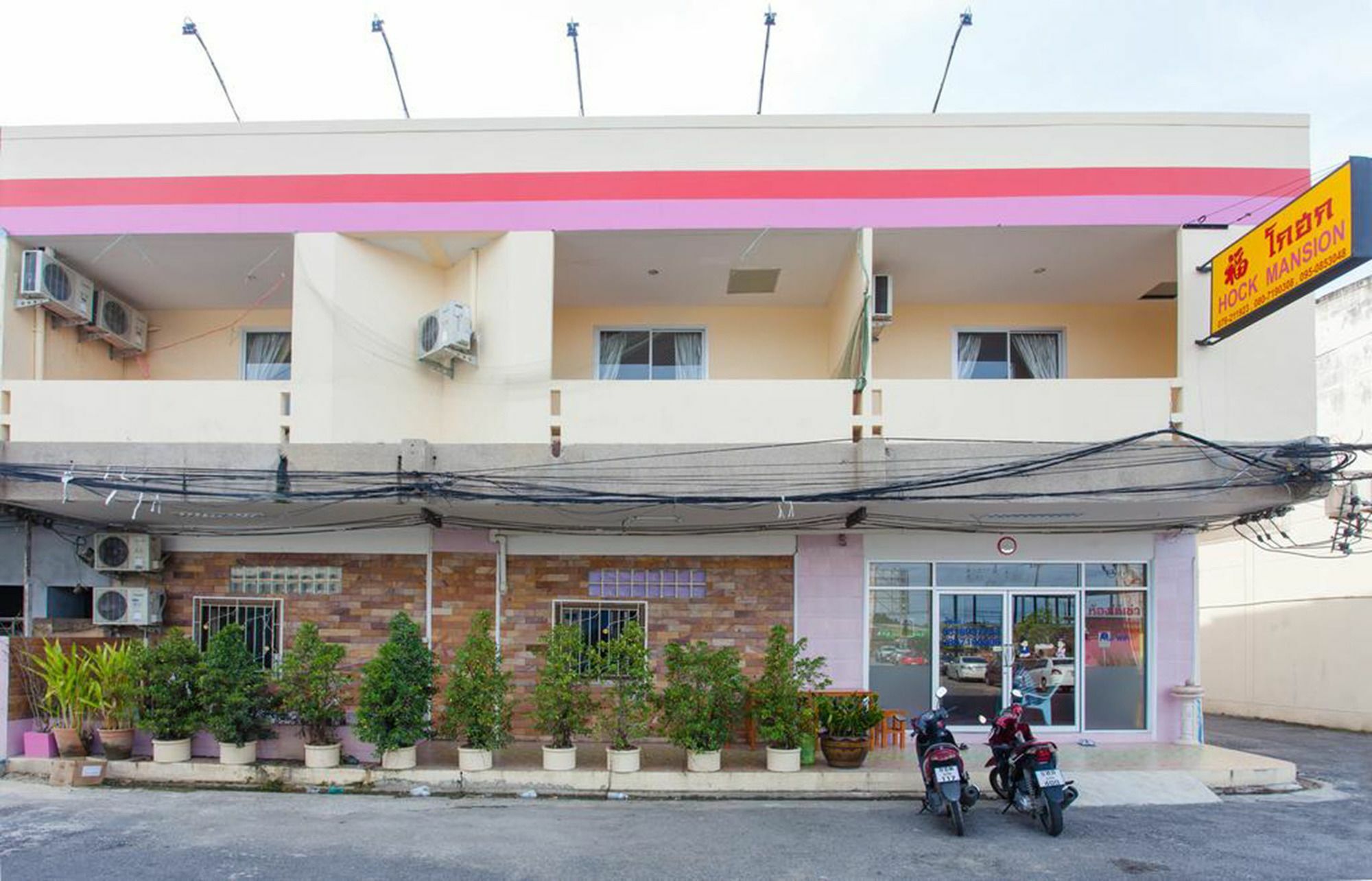דירות Hock Mansion Phuket מראה חיצוני תמונה